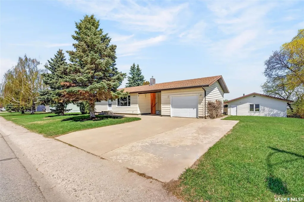 507 3rd Avenue N Naicam SK S0K 2Z0