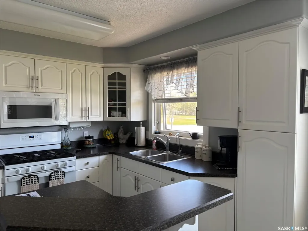 91 2nd Avenue Humboldt SK S0K 2A0