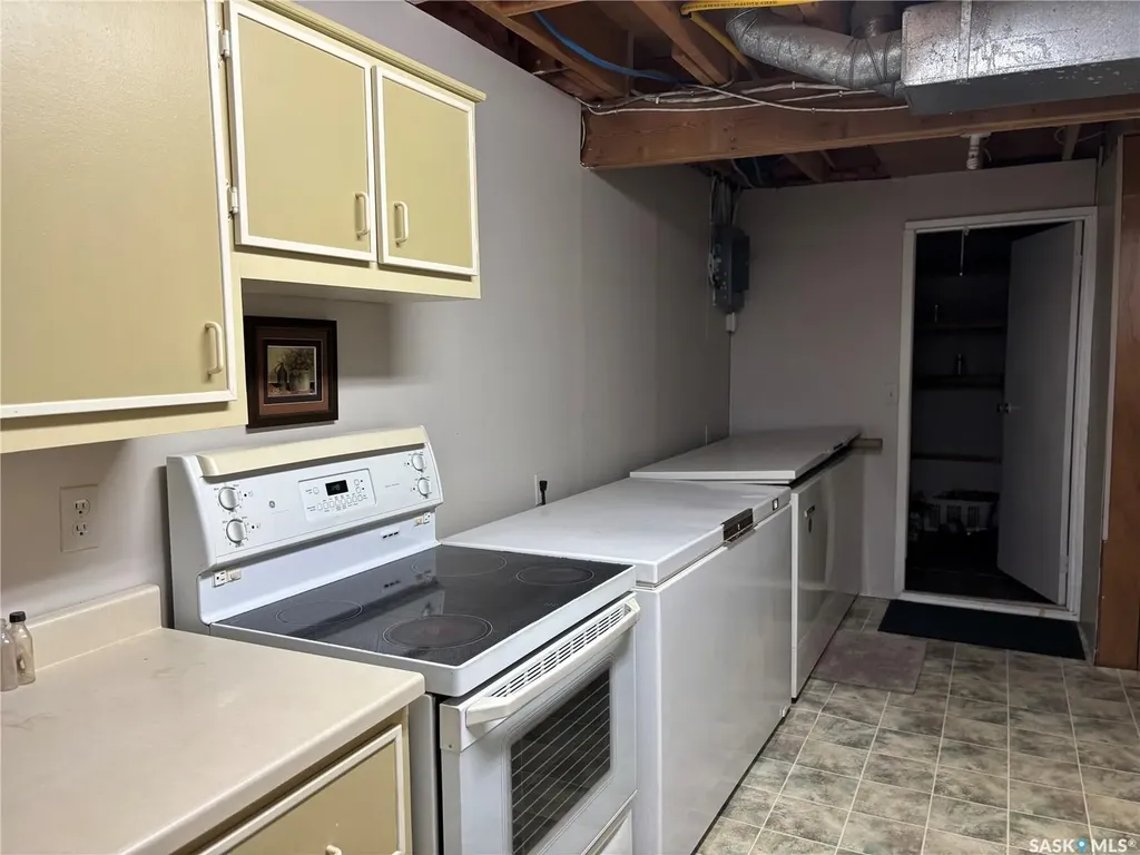 91 2nd Avenue Humboldt SK S0K 2A0
