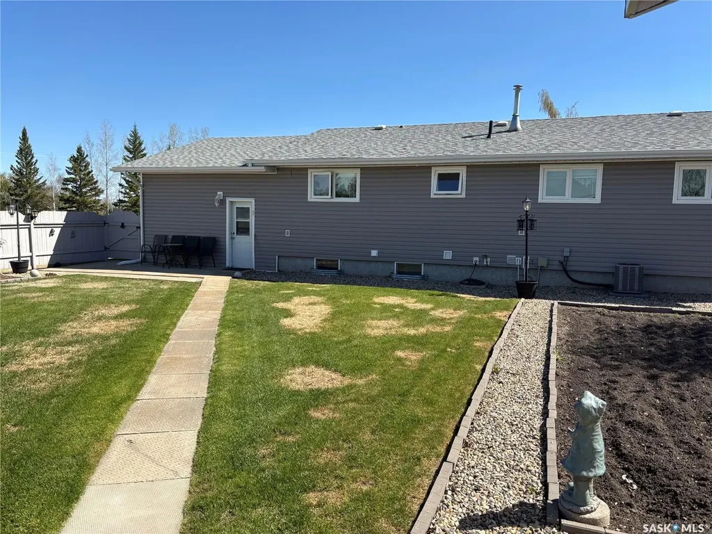 91 2nd Avenue Humboldt SK S0K 2A0