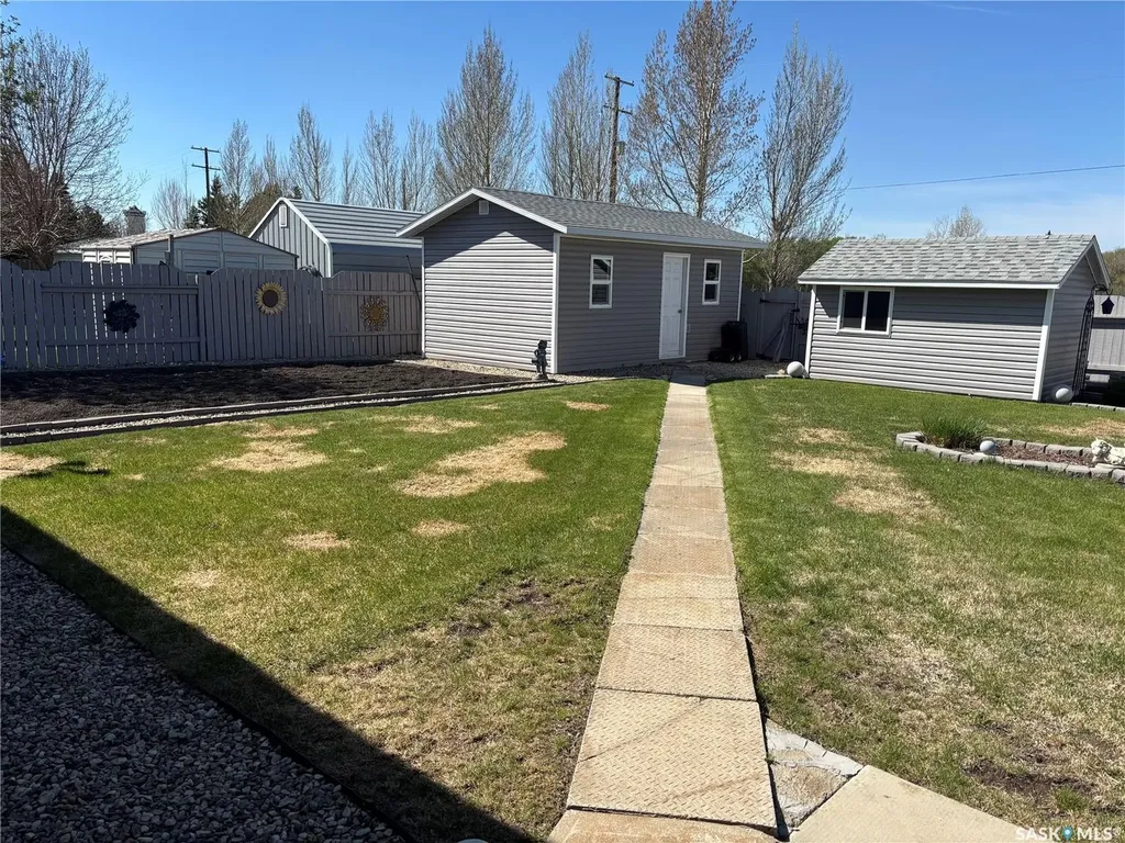 91 2nd Avenue Humboldt SK S0K 2A0
