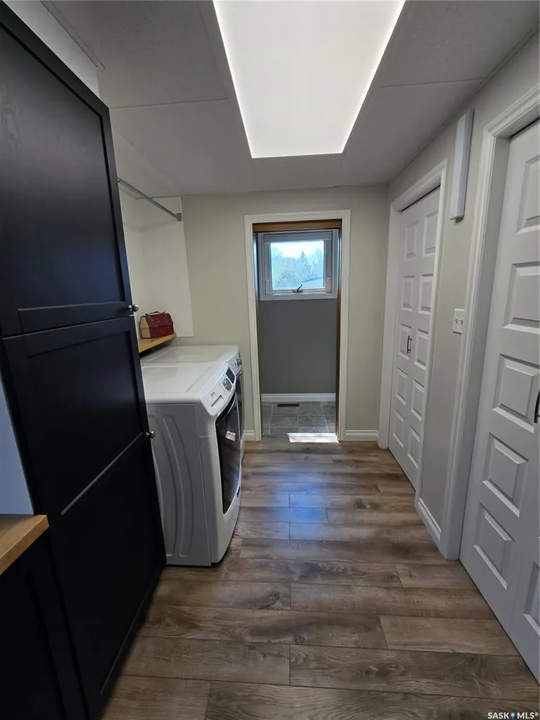 528 Dieppe Drive Weyburn SK S4H 2Y2