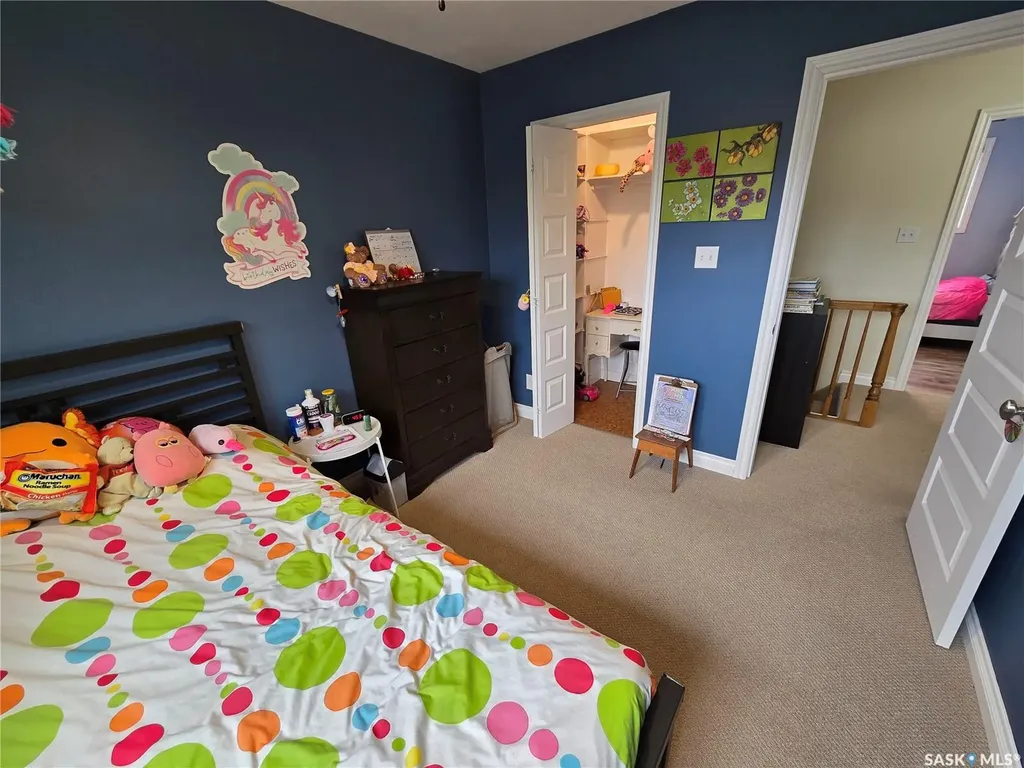 528 Dieppe Drive Weyburn SK S4H 2Y2