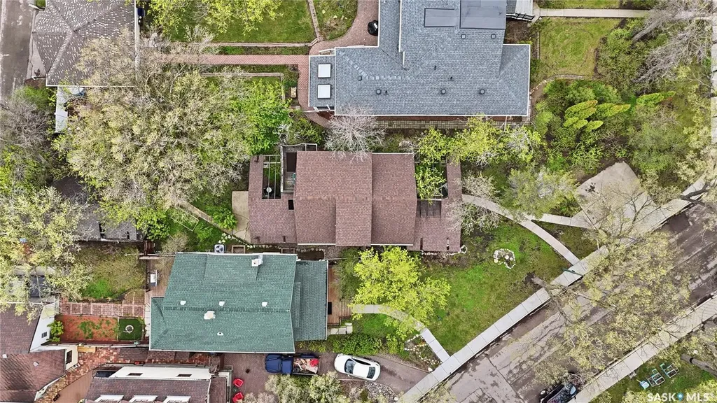 160 Leopold Crescent Regina SK S4T 6N6