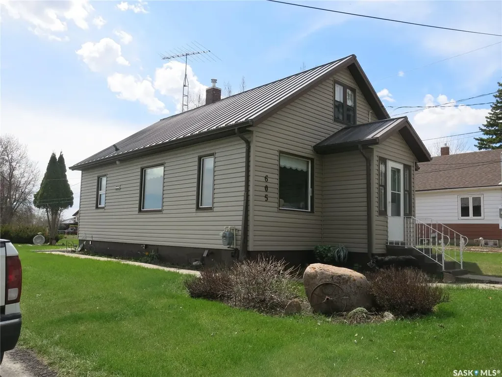 605 Ludwig Avenue Neudorf SK S0A 2T0
