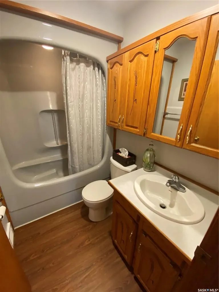 19 Bull Crescent Yorkton SK S3N 3Y5