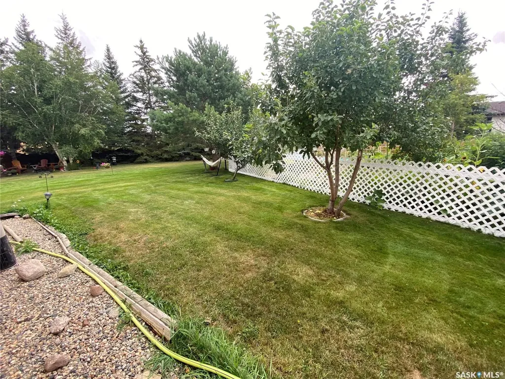 19 Bull Crescent Yorkton SK S3N 3Y5