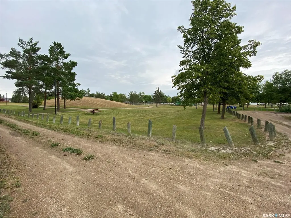 19 Bull Crescent Yorkton SK S3N 3Y5
