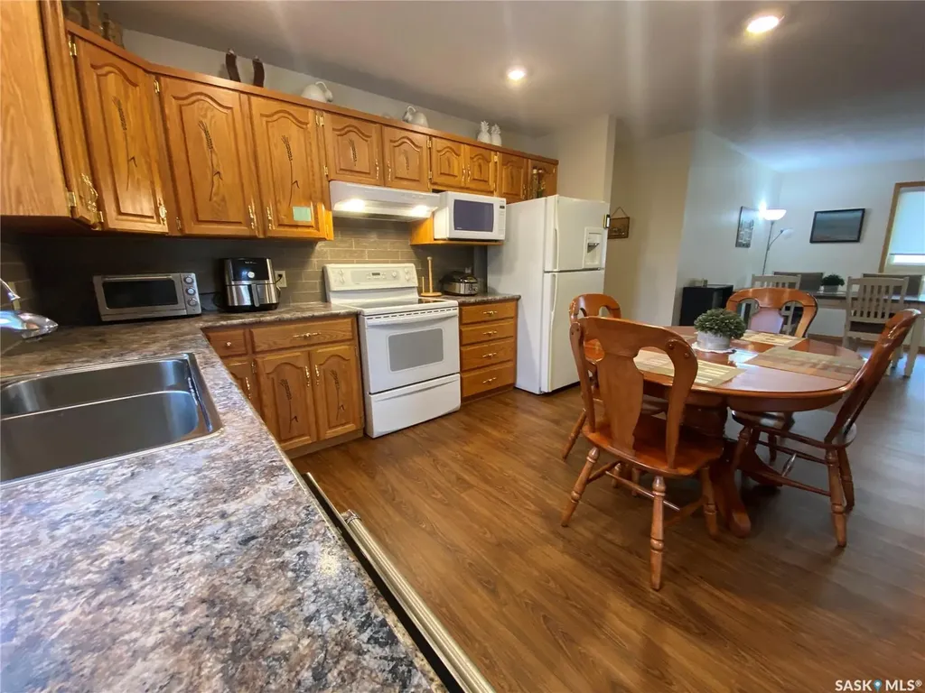19 Bull Crescent Yorkton SK S3N 3Y5