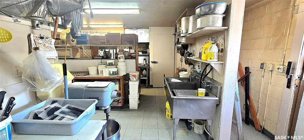 1410 Albert Street Regina SK S4R 2R7