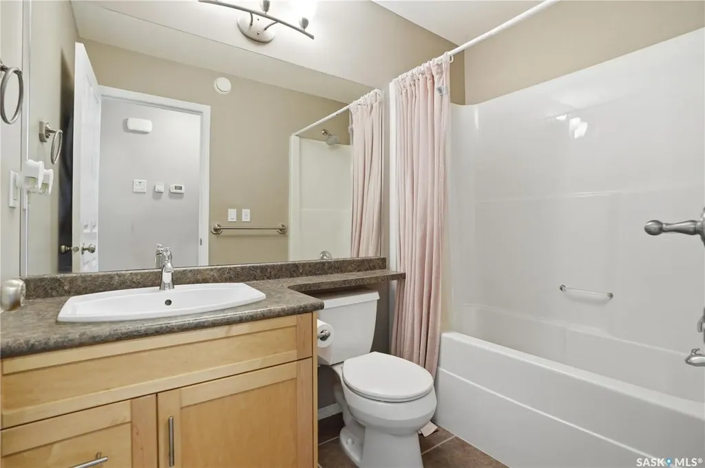 114 Fawcett Crescent Saskatoon SK S7T 0G1
