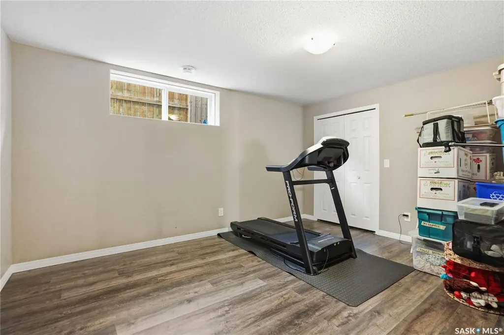 114 Fawcett Crescent Saskatoon SK S7T 0G1