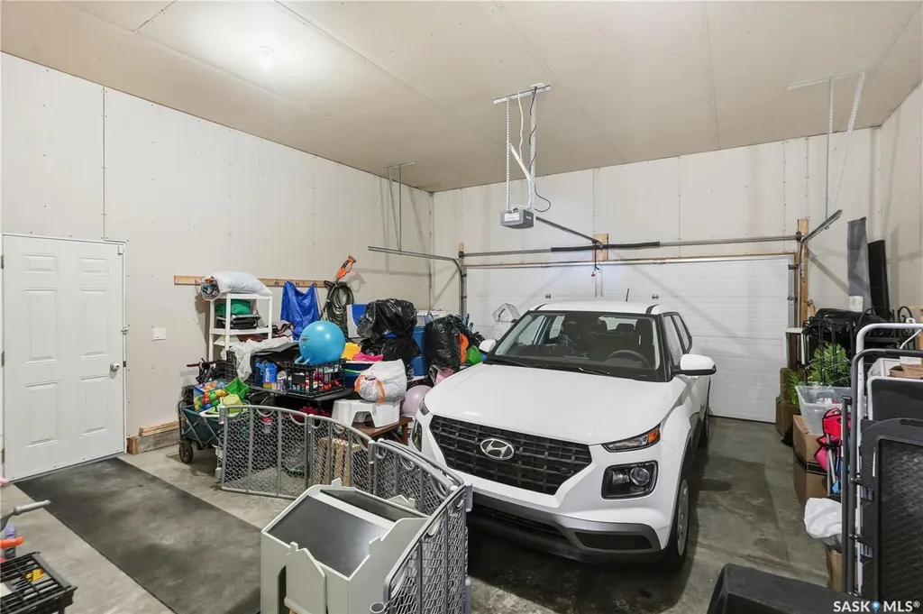 114 Fawcett Crescent Saskatoon SK S7T 0G1