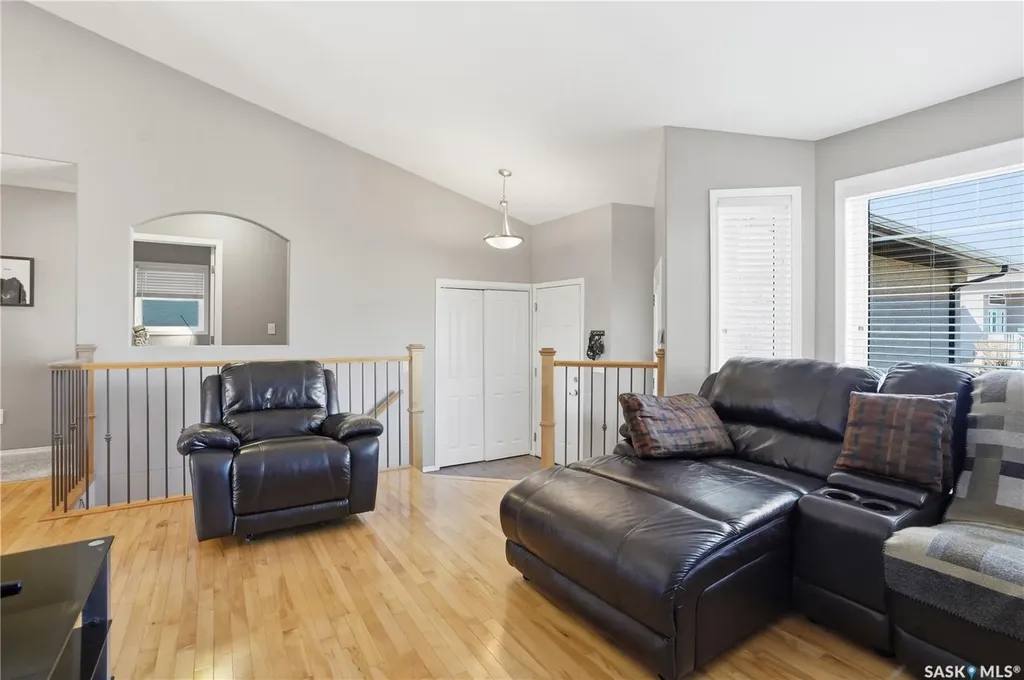 114 Fawcett Crescent Saskatoon SK S7T 0G1