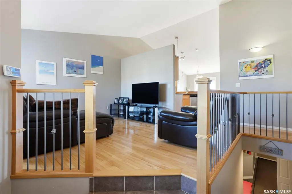 114 Fawcett Crescent Saskatoon SK S7T 0G1