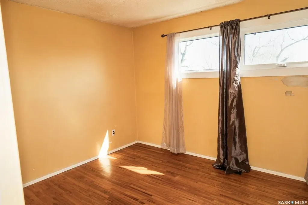611 Saskatchewan Avenue Kerrobert SK S0L 1R0