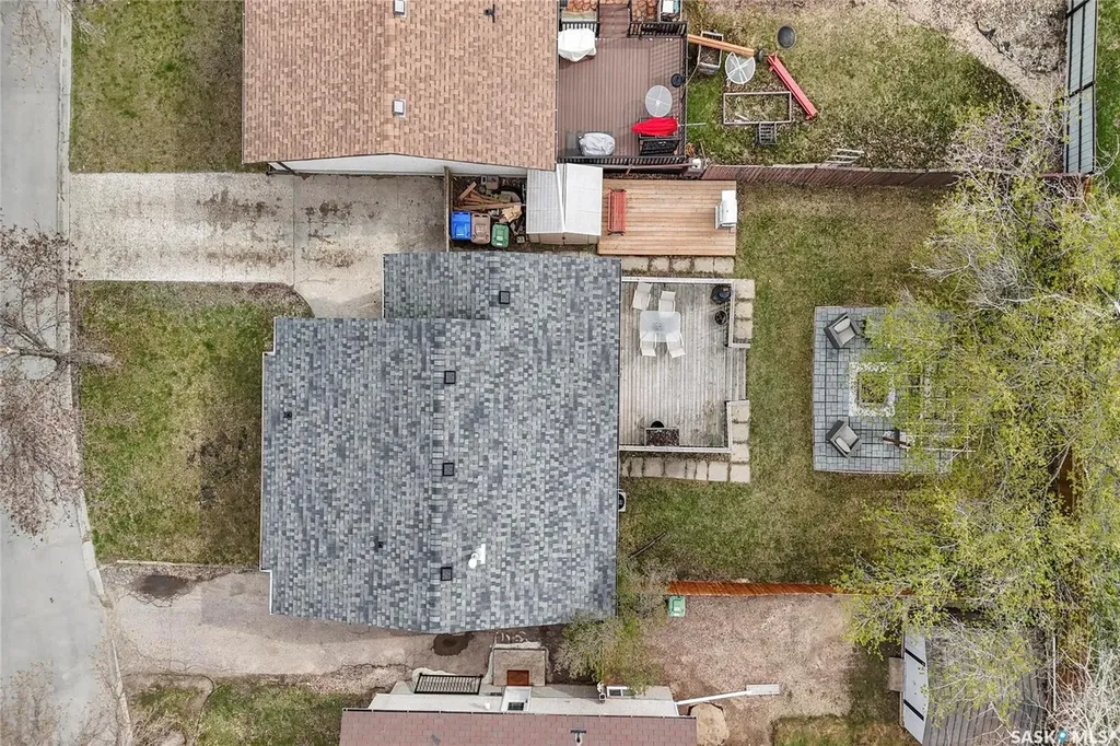 782 Hayworth Crescent N Regina SK S4X 1Y1