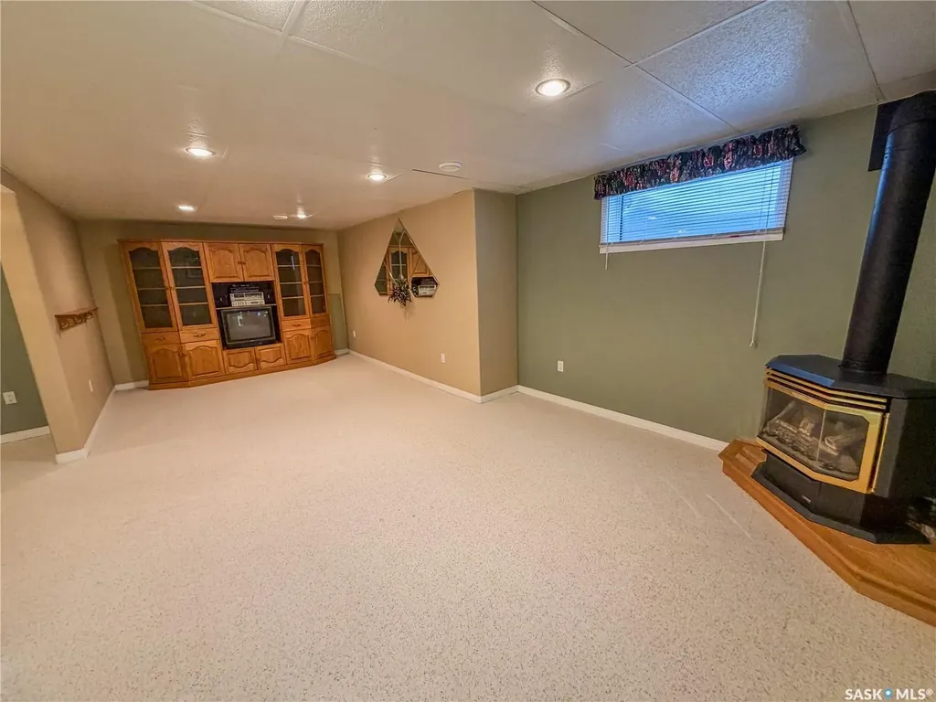 52 Russell Drive Yorkton SK S3N 3W2
