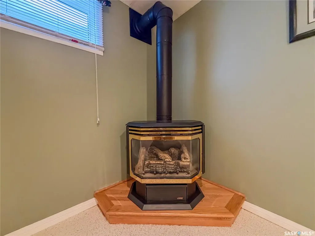 52 Russell Drive Yorkton SK S3N 3W2