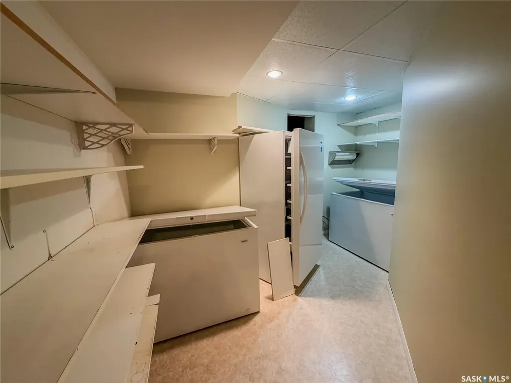 52 Russell Drive Yorkton SK S3N 3W2