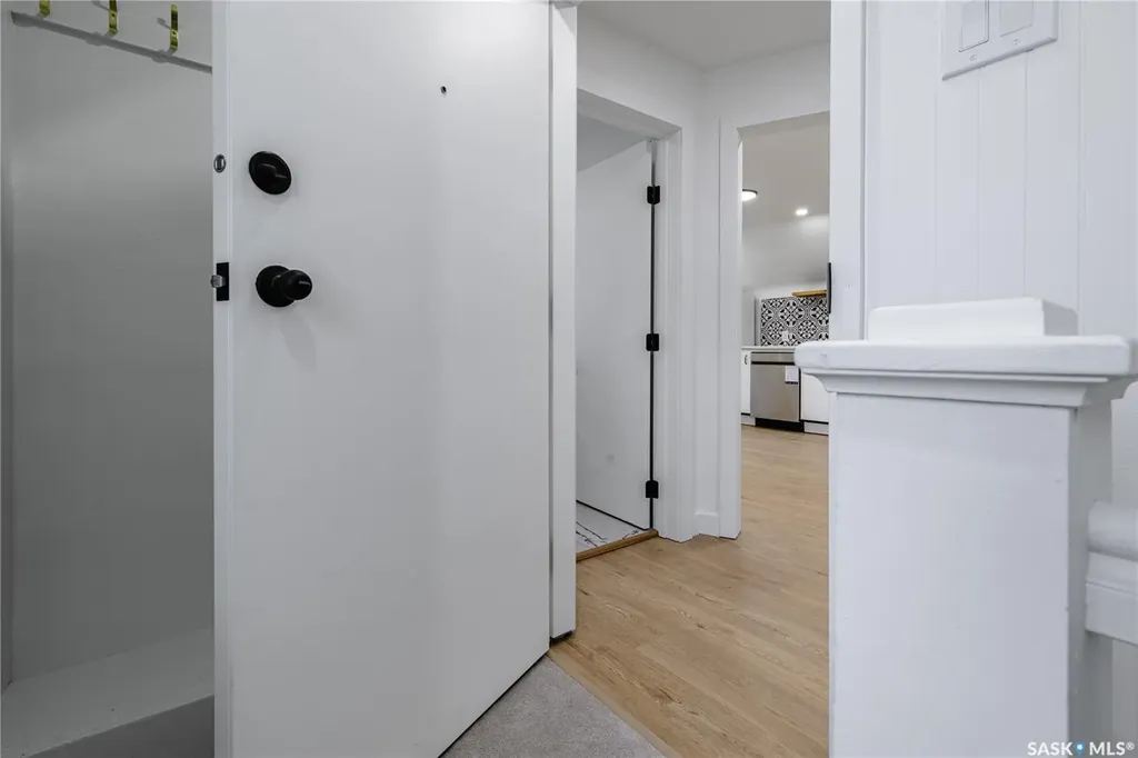 453 Lillooet Street W Moose Jaw SK S6H 4Z4
