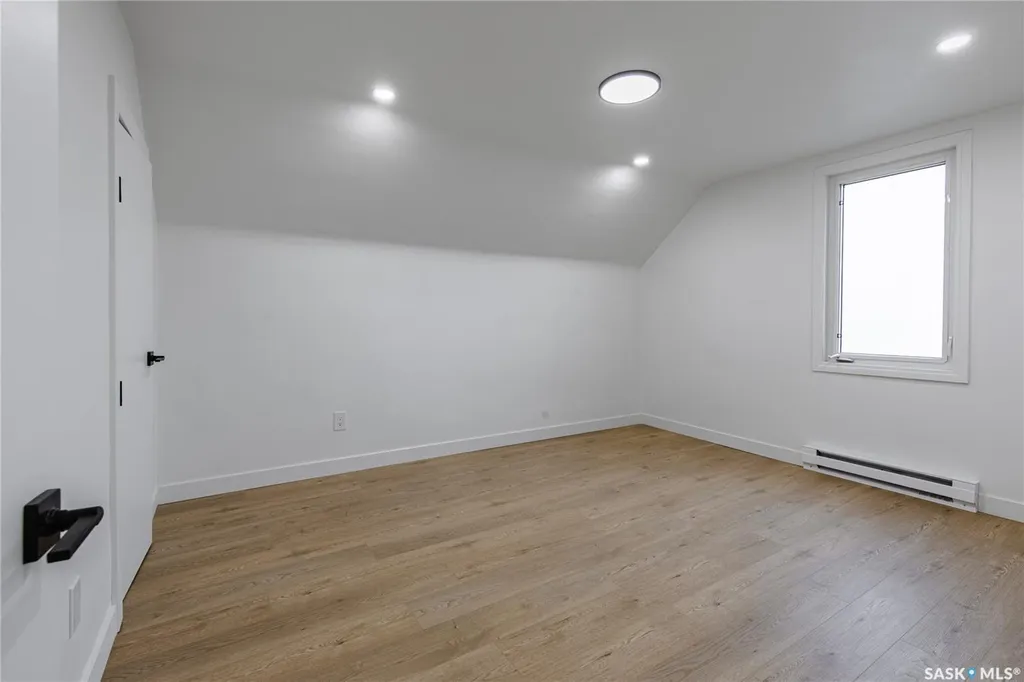 453 Lillooet Street W Moose Jaw SK S6H 4Z4