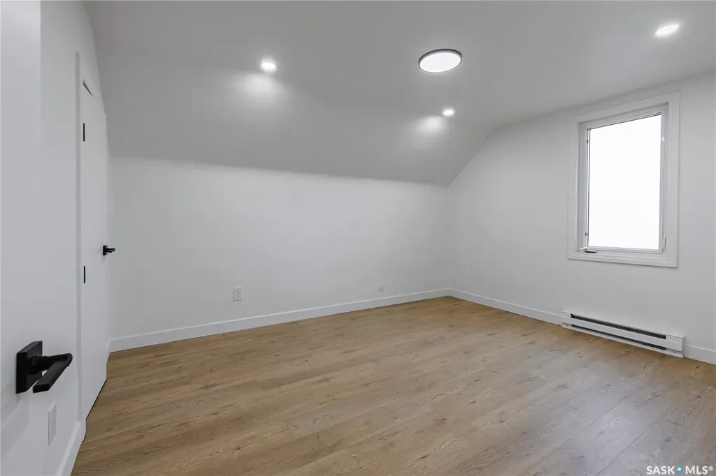 453 Lillooet Street W Moose Jaw SK S6H 4Z4