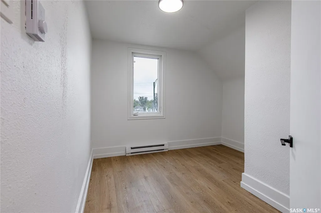 453 Lillooet Street W Moose Jaw SK S6H 4Z4