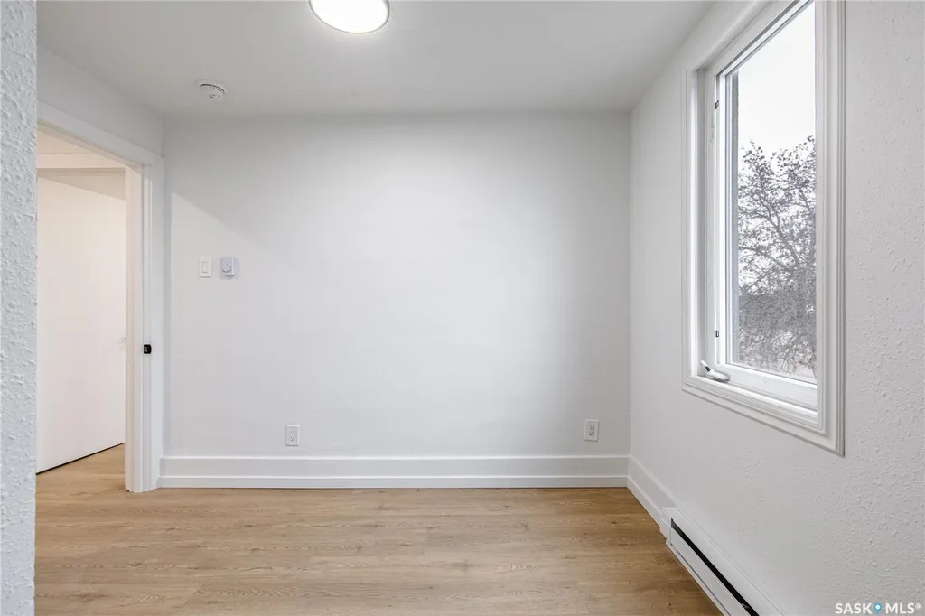 453 Lillooet Street W Moose Jaw SK S6H 4Z4