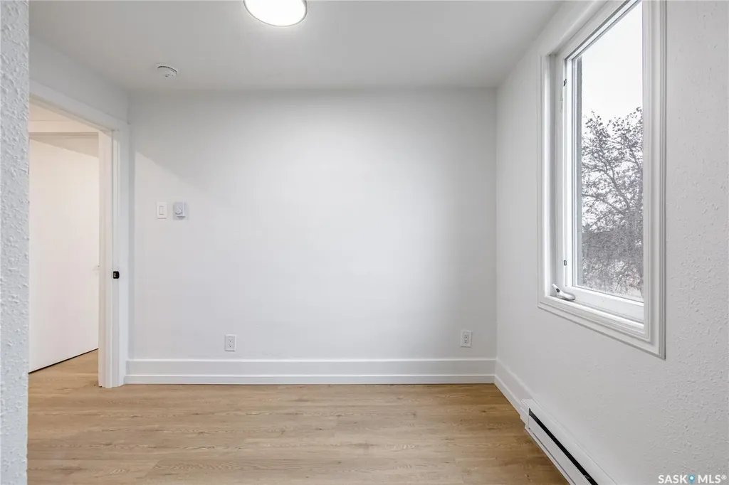 453 Lillooet Street W Moose Jaw SK S6H 4Z4