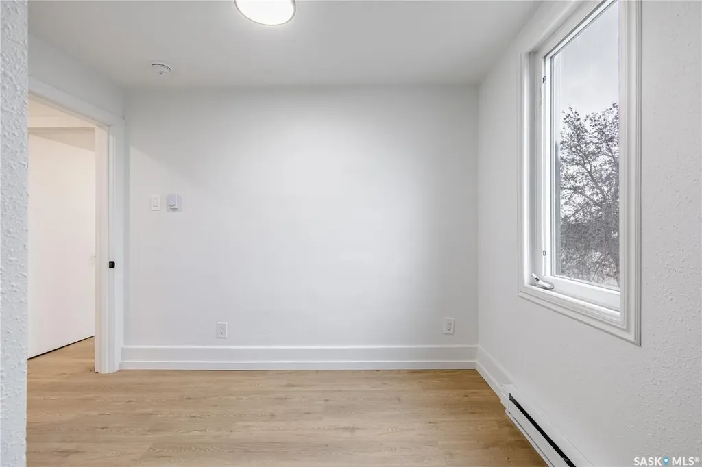 453 Lillooet Street W Moose Jaw SK S6H 4Z4