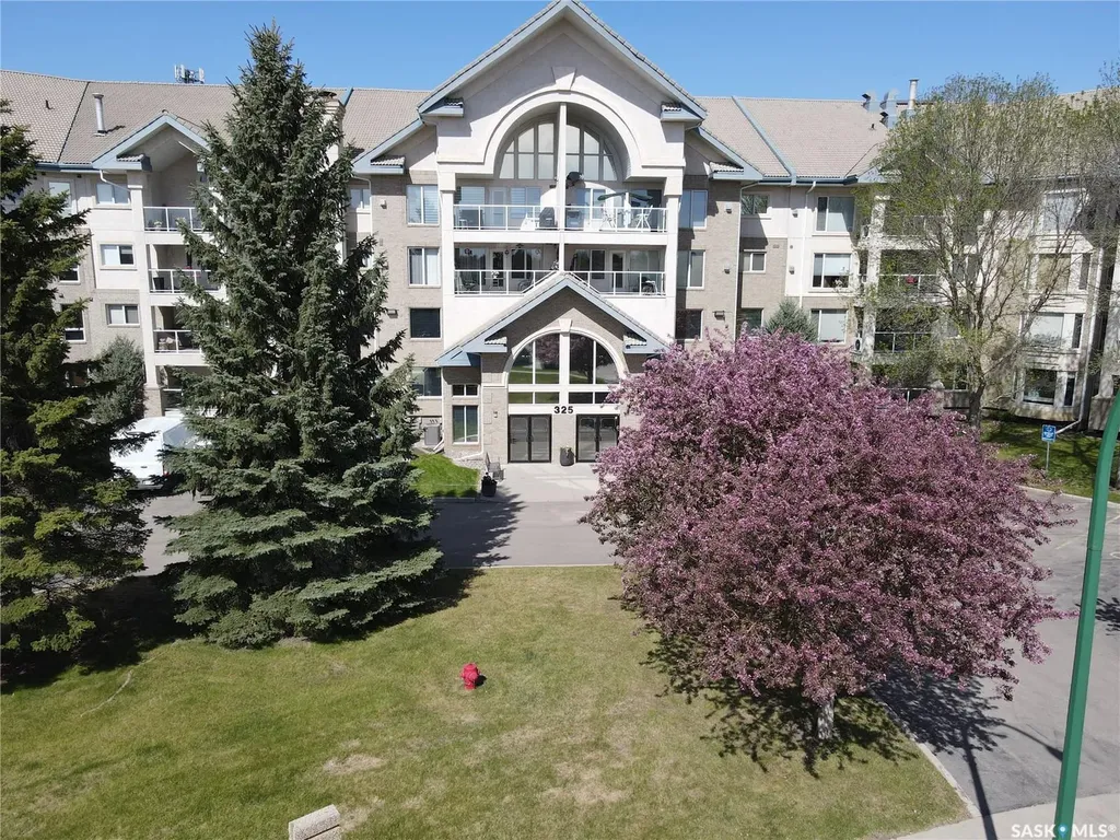 325 Keevil Crescent Saskatoon SK S7N 4R8