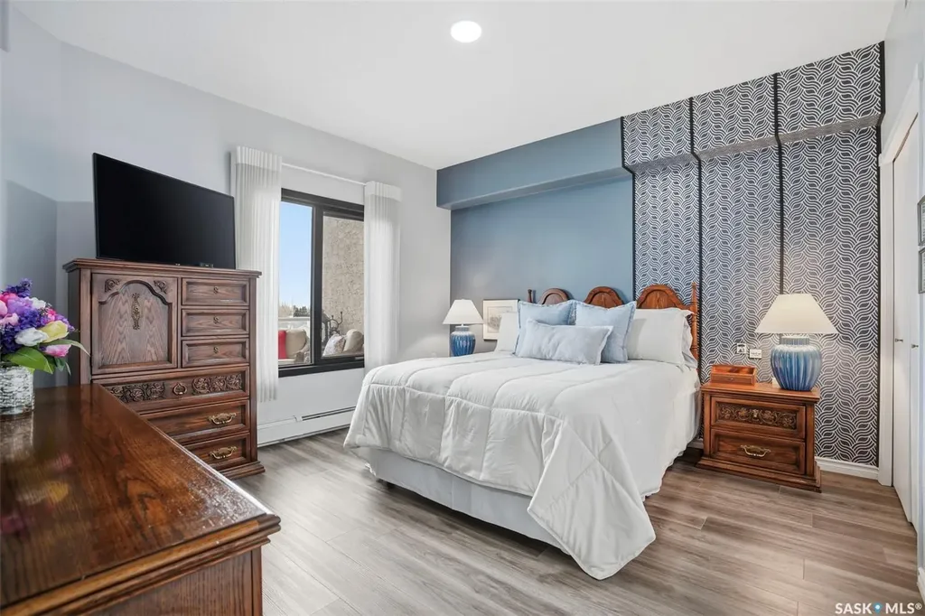 325 Keevil Crescent Saskatoon SK S7N 4R8