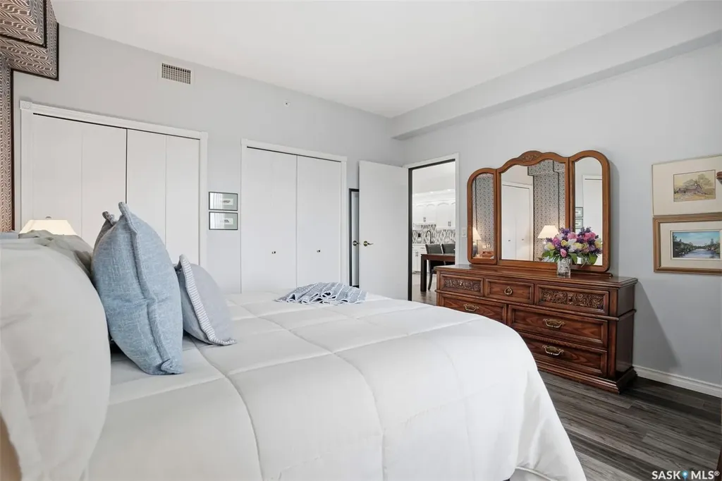 325 Keevil Crescent Saskatoon SK S7N 4R8