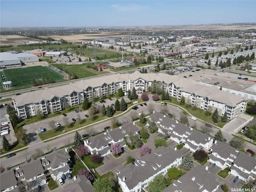 325 Keevil Crescent Saskatoon SK S7N 4R8