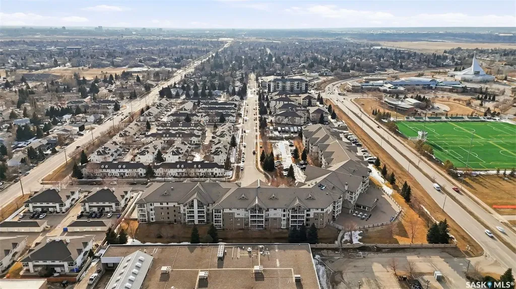 325 Keevil Crescent Saskatoon SK S7N 4R8