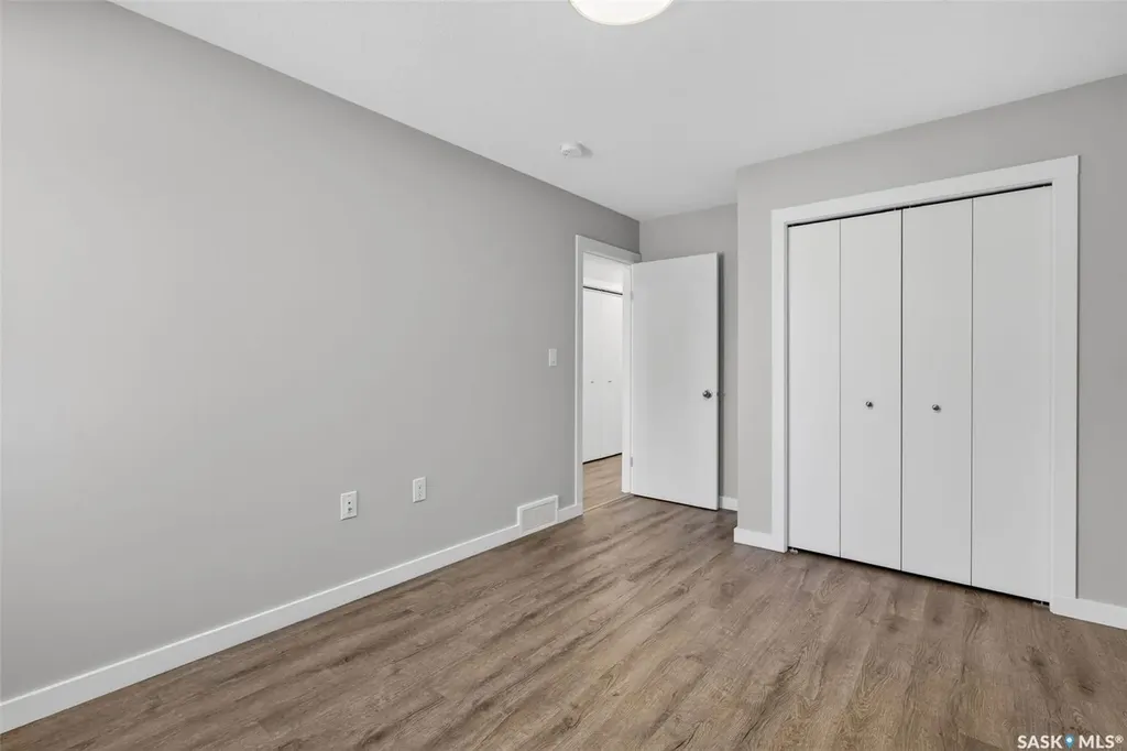 546 21st Street E Prince Albert SK S6V 1M4