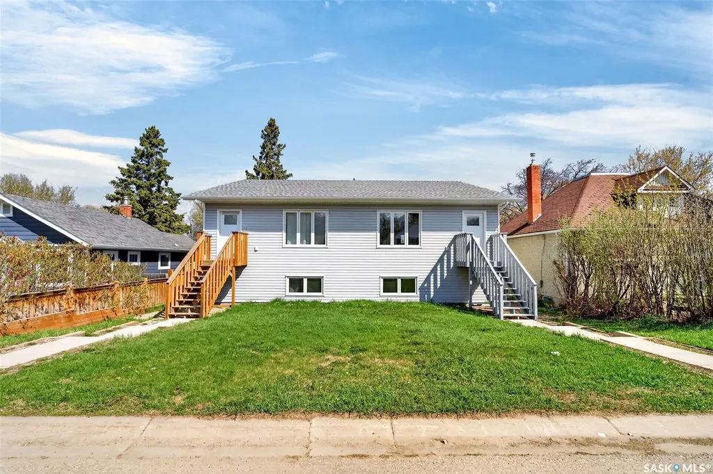 546 21st Street E Prince Albert SK S6V 1M4