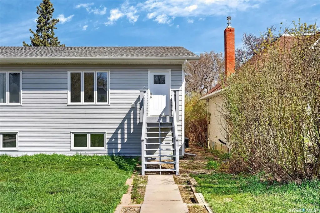 546 21st Street E Prince Albert SK S6V 1M4