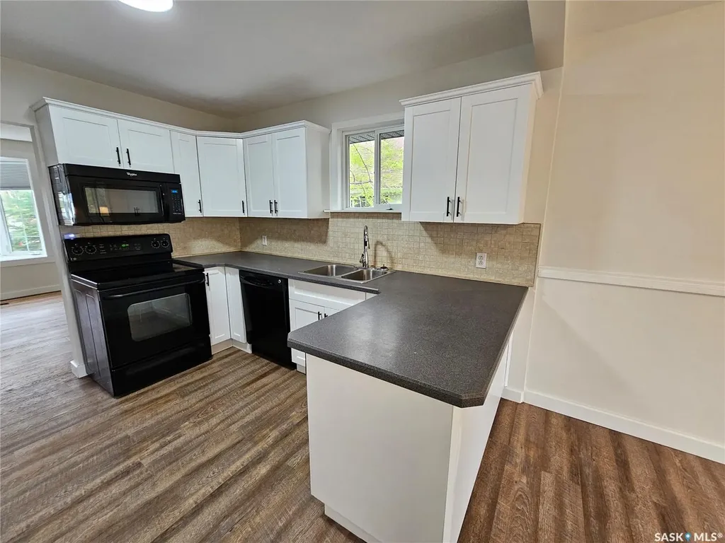 288 4th Avenue W Unity SK S0K 4L0