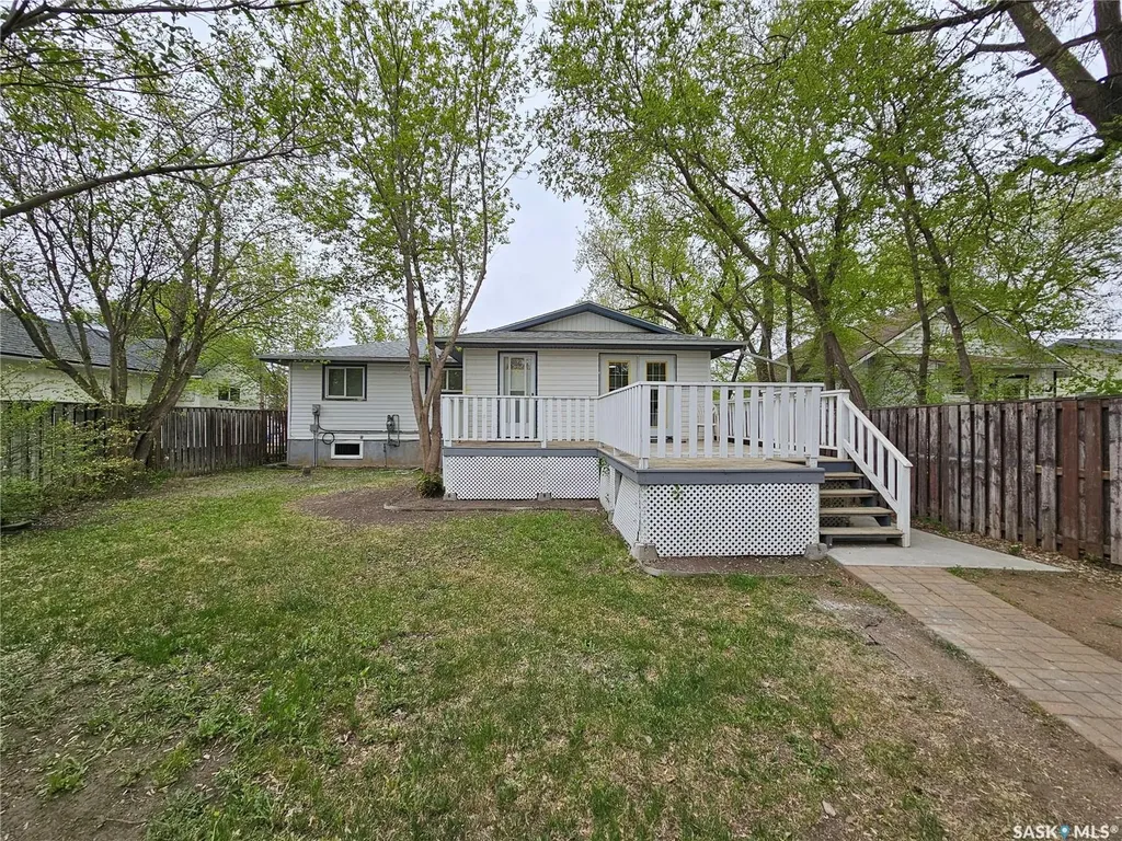 288 4th Avenue W Unity SK S0K 4L0