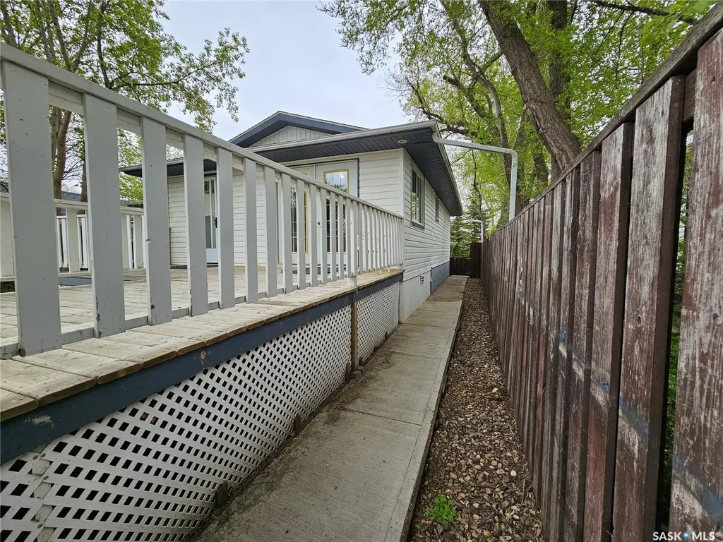 288 4th Avenue W Unity SK S0K 4L0