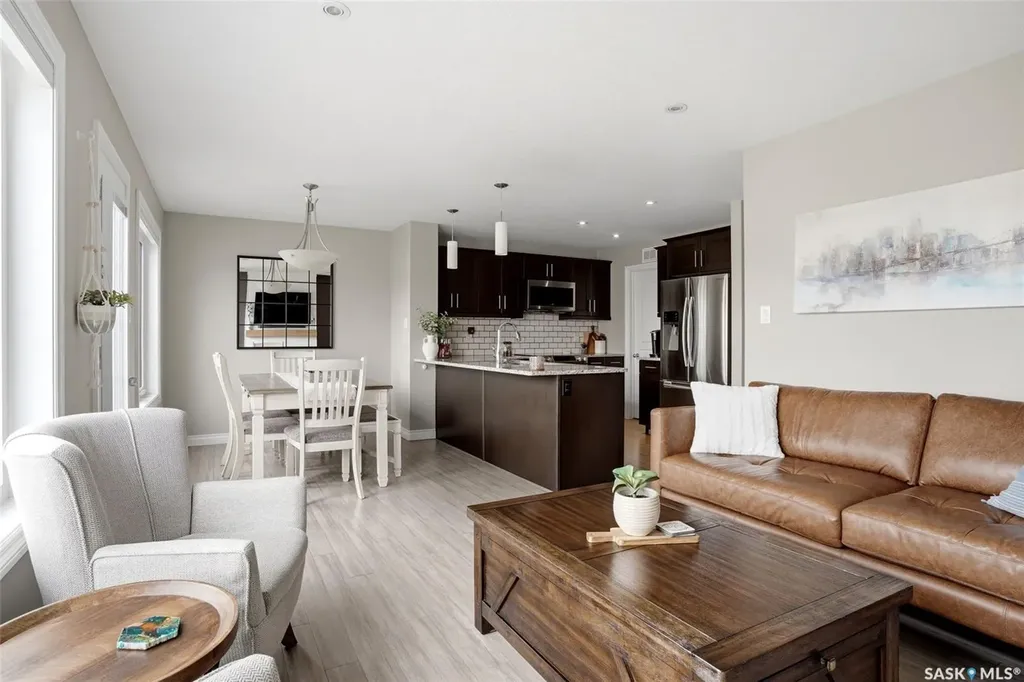 5464 Aerial Crescent Regina SK S4W 0C9