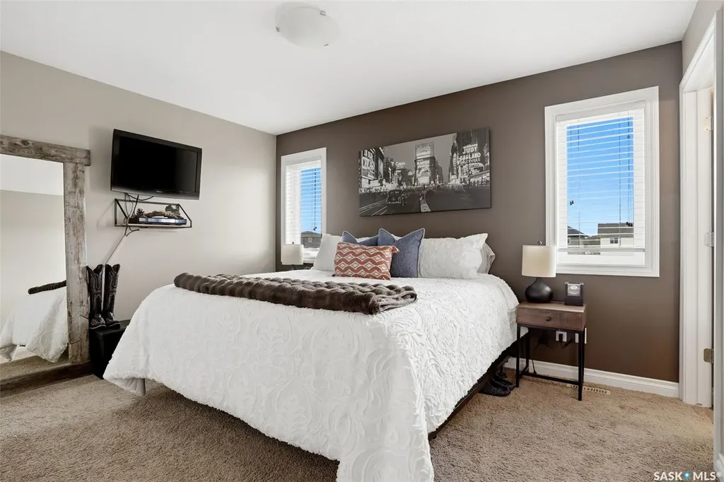5464 Aerial Crescent Regina SK S4W 0C9