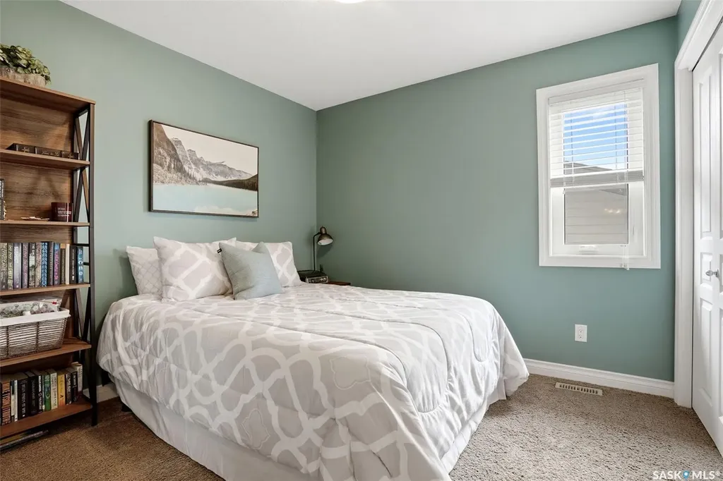 5464 Aerial Crescent Regina SK S4W 0C9