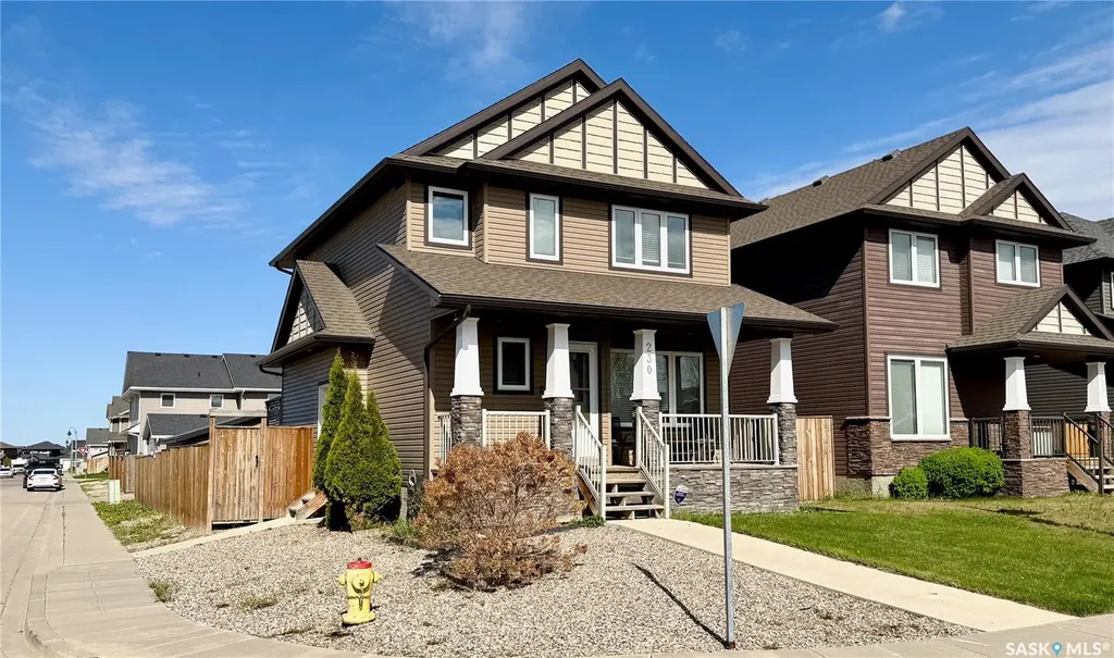230 Veltkamp Lane Saskatoon SK S7T 0S1