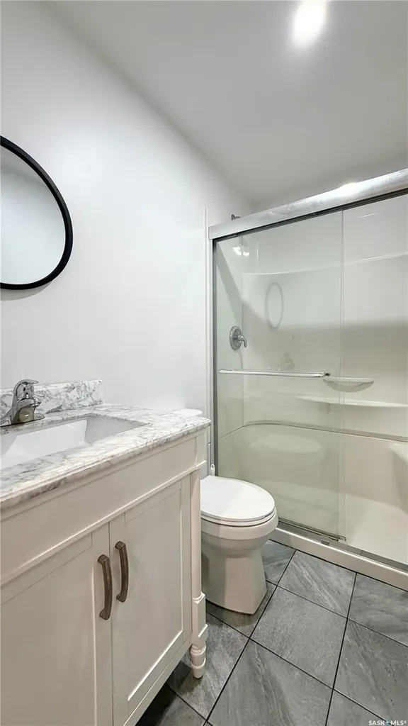230 Veltkamp Lane Saskatoon SK S7T 0S1