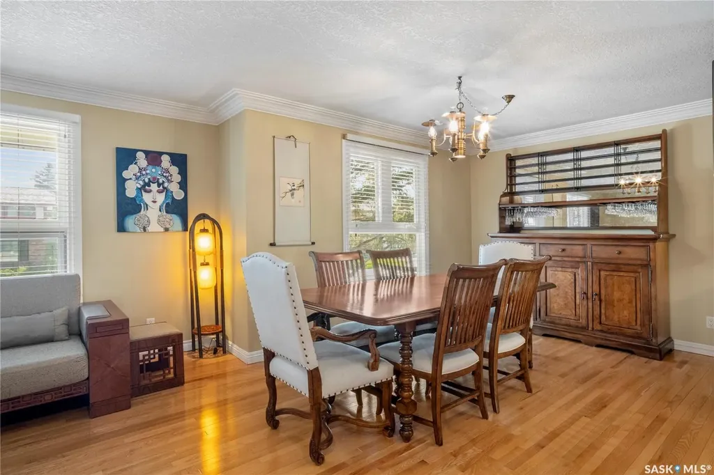 66 Leslie Place Regina SK S4S 6R2