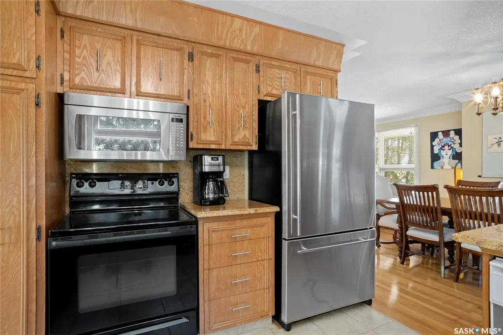 66 Leslie Place Regina SK S4S 6R2