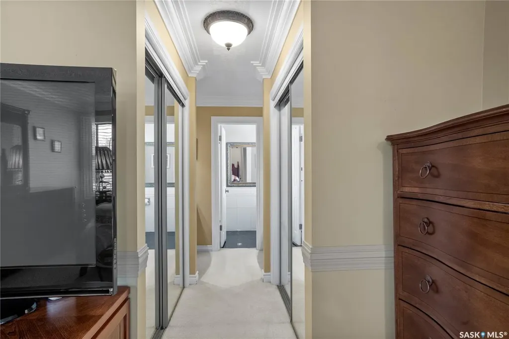 66 Leslie Place Regina SK S4S 6R2